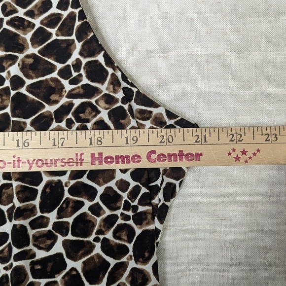 Calvin Klein XL Giraffe Animal Print Sleeveless Pleated Tank Blouse Shell - Picture 8 of 12